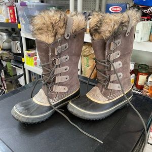 SOREL “JOAN OF ARC” BOOTS SIZE 7